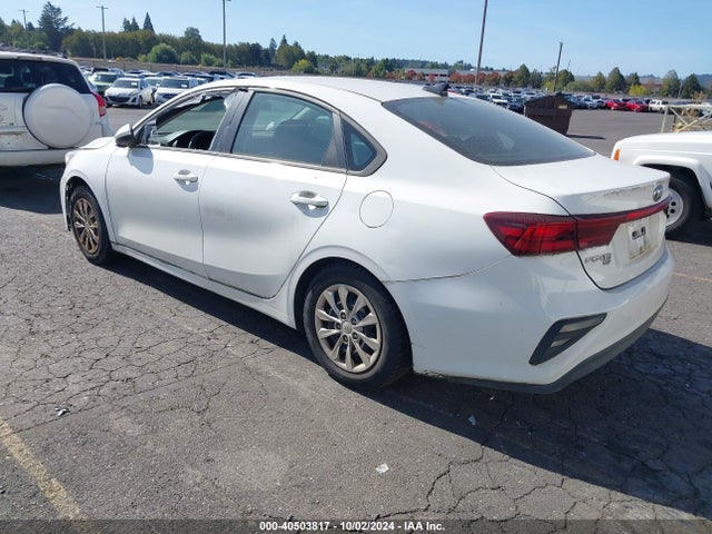 3KPF24AD4KE107219 KIA FORTE FE
