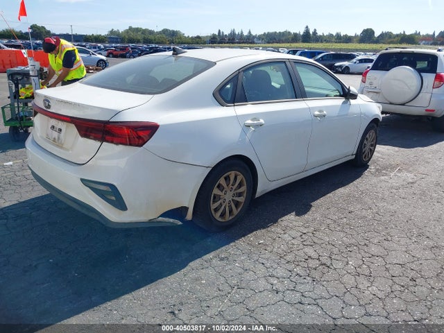 3KPF24AD4KE107219 KIA FORTE FE