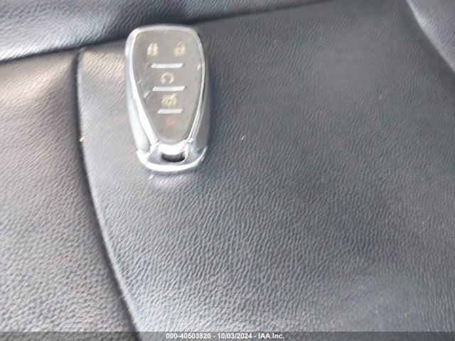 1G1ZD5ST8JF120474 Chevrolet MALIBU LT