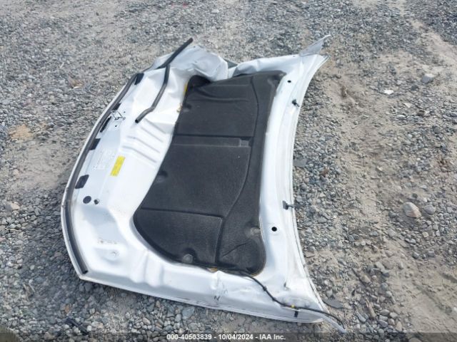 JA4AD2A33GZ008042 Mitsubishi Outlander Es