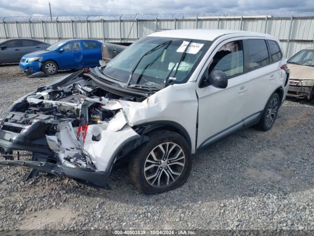 JA4AD2A33GZ008042 Mitsubishi Outlander Es