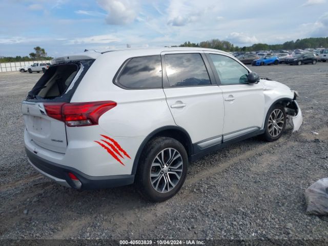 JA4AD2A33GZ008042 Mitsubishi Outlander Es