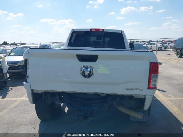 3C6UR5CL5KG634713 RAM 2500 Tradesman  4x4 6'4 Box