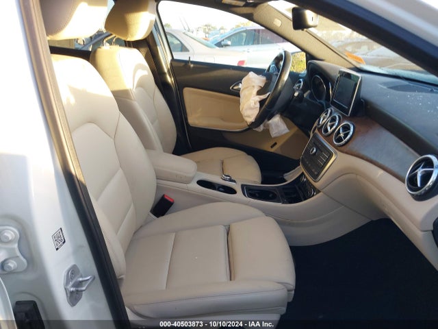 WDCTG4GB4GJ226628 Mercedes-Benz Gla 250 4matic