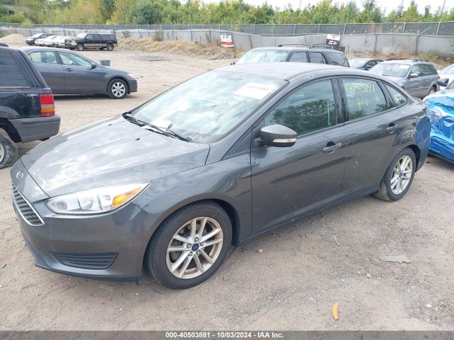 Ford FOCUS SE 2016 1FADP3F23GL282236 Image 2