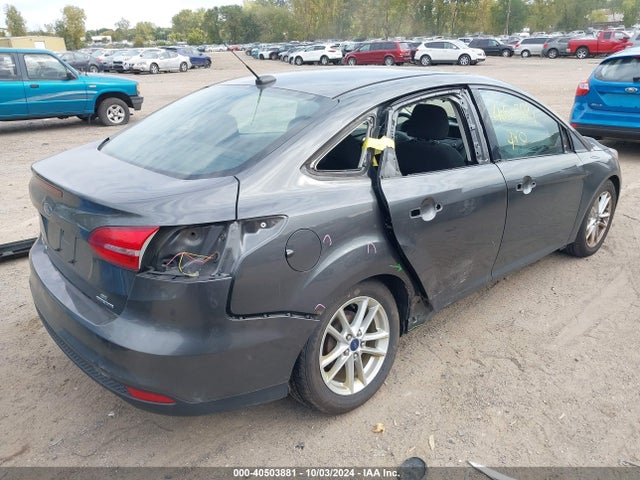 Ford FOCUS SE 2016 1FADP3F23GL282236 Image 4