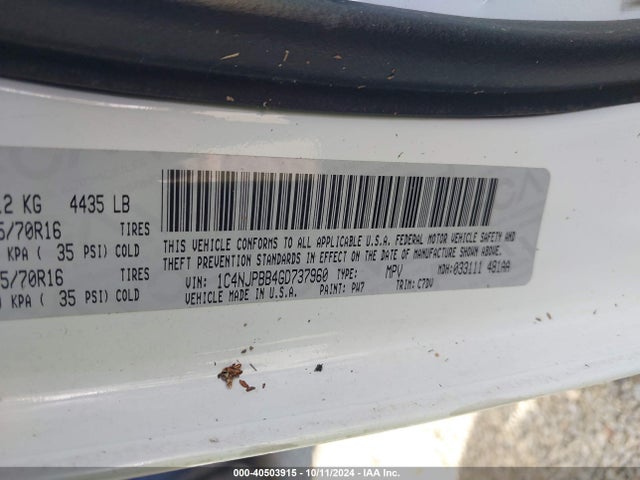1C4NJPBB4GD737960 Jeep Patriot Sport