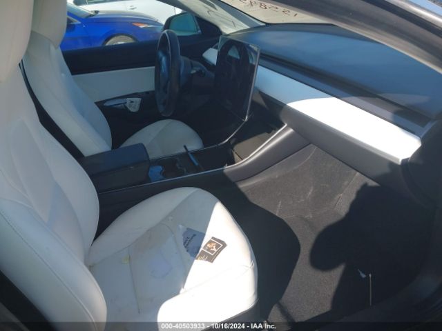 5YJ3E1EA7JF155895 Tesla MODEL 3
