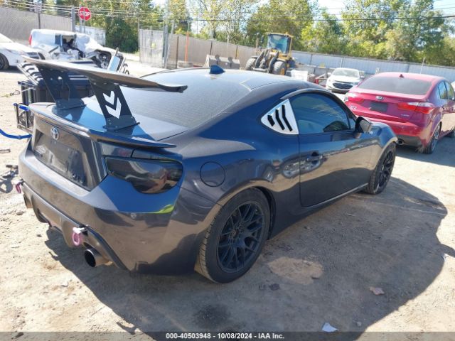 JF1ZNAA16F9713775 Scion FR-S