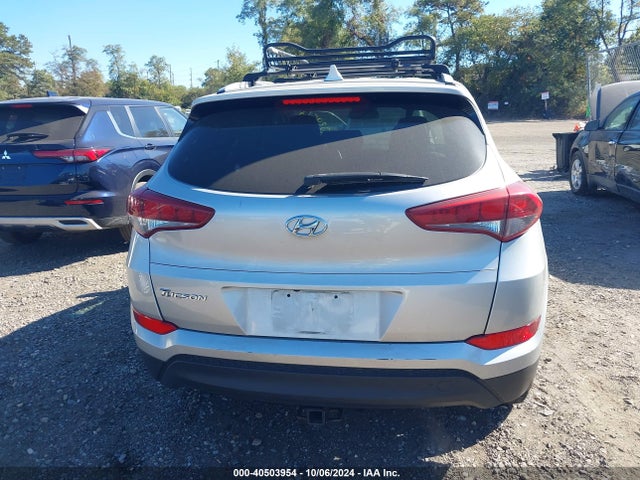 Hyundai TUCSON SEL 2018 KM8J33A4XJU609164 Image 16