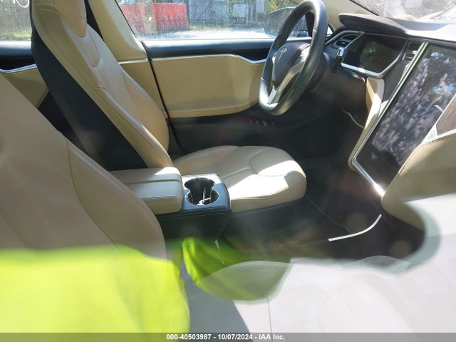 2013 TESLA MODEL S 5YJSA1CN0DFP22031 Photo 4