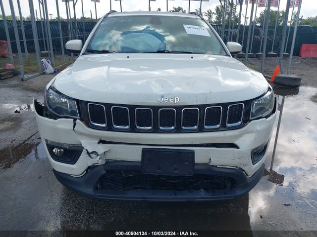 Jeep Compass Latitude 4x4 2019 3C4NJDBB5KT741601 Image 12