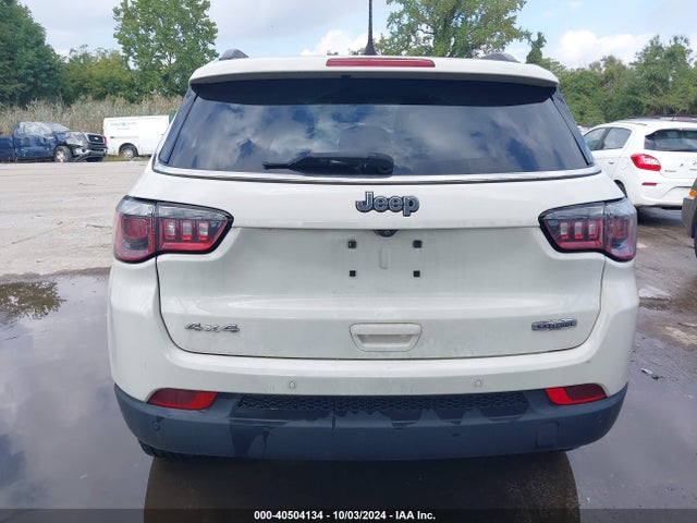Jeep Compass Latitude 4x4 2019 3C4NJDBB5KT741601 Image 16