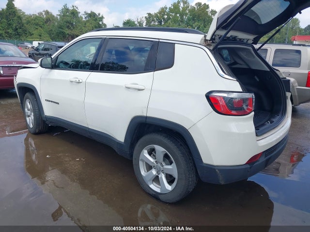 Jeep Compass Latitude 4x4 2019 3C4NJDBB5KT741601 Image 3