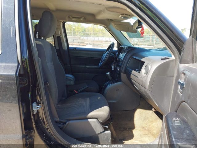 1C4NJPBA1GD769451 Jeep Patriot Sport