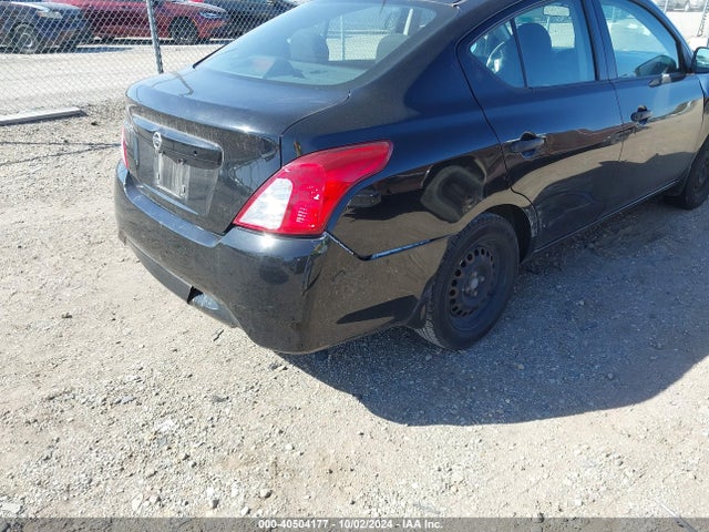 Nissan Versa 1.6 S 2017 3N1CN7AP1HL802397 Image 15