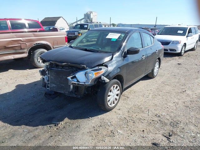 Nissan Versa 1.6 S 2017 3N1CN7AP1HL802397 Image 2