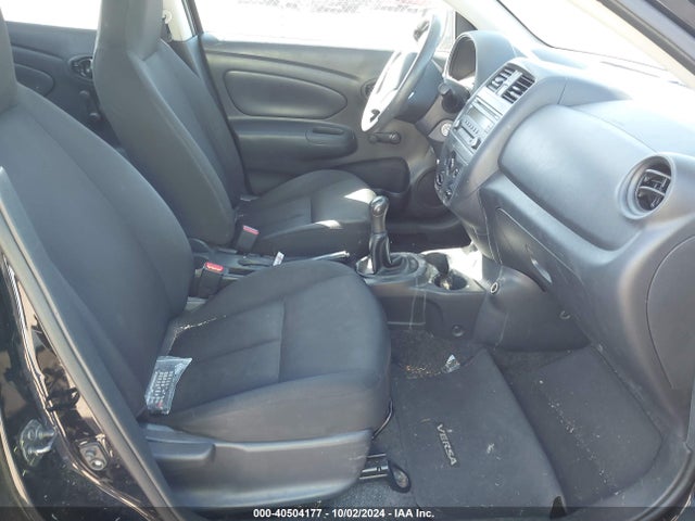 Nissan Versa 1.6 S 2017 3N1CN7AP1HL802397 Image 5