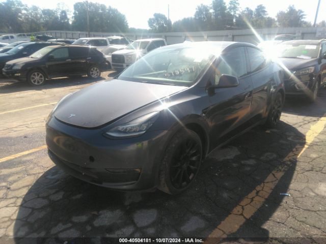 7SAYGAEE9NF570597 Tesla Model Y Long Range Dual Motor All-wheel Drive