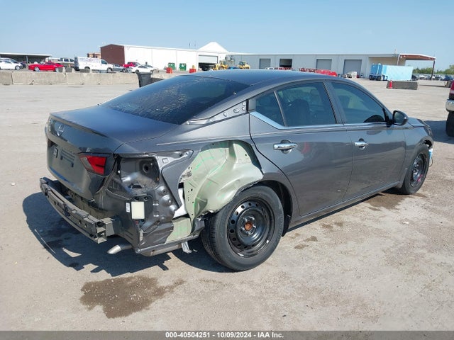 1N4BL4BVXRN306547 Nissan Altima S Fwd