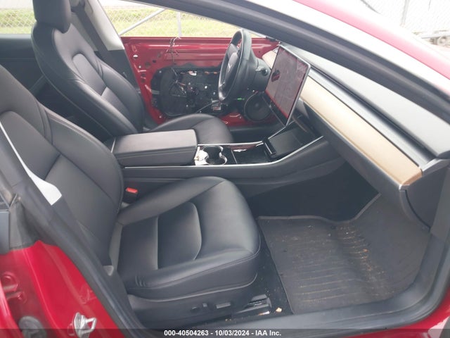 2018 TESLA MODEL 3 5YJ3E1EB0JF054593 Photo 4