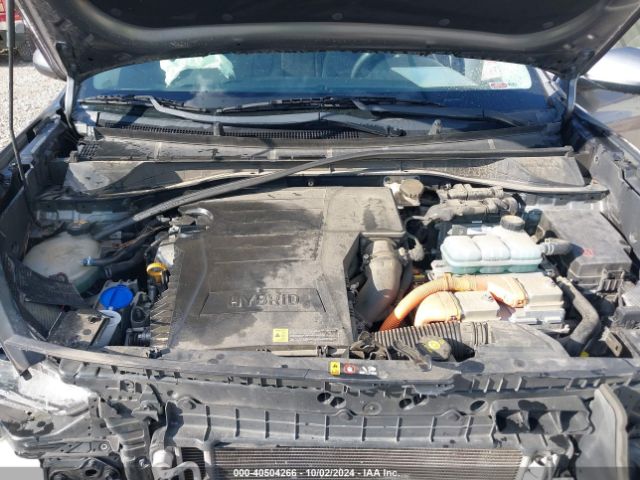 KNDCB3LC2J5203295 KIA NIRO LX