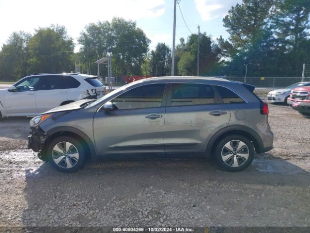 KNDCB3LC2J5203295 KIA NIRO LX
