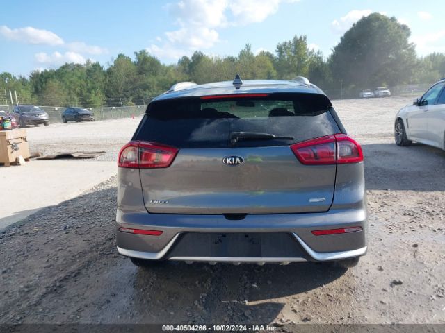 KNDCB3LC2J5203295 KIA NIRO LX
