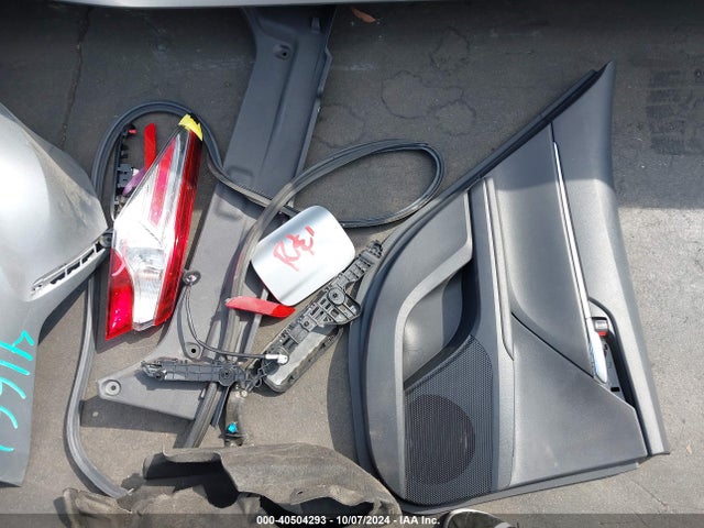 Toyota CAMRY SE 2019 4T1B11HK2KU845585 Image 18