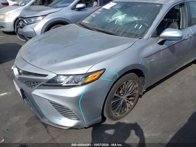 Toyota CAMRY SE 2019 4T1B11HK2KU845585 Image 2