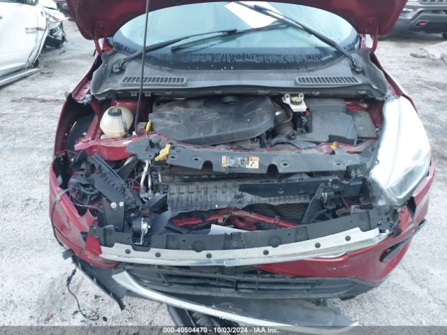 1FMCU0J95HUA27225 Ford Escape Titanium