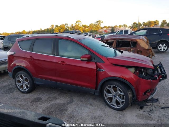 1FMCU0J95HUA27225 Ford Escape Titanium
