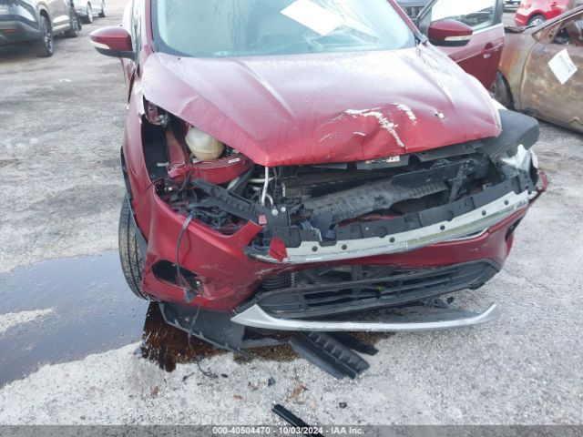 1FMCU0J95HUA27225 Ford Escape Titanium