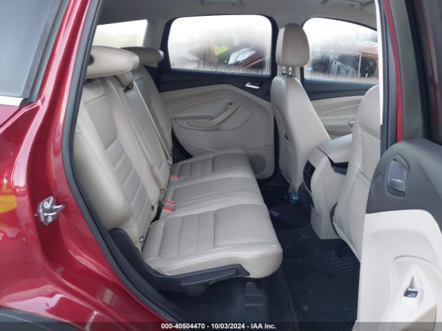 1FMCU0J95HUA27225 Ford Escape Titanium