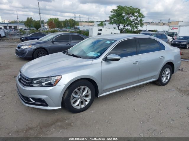 1VWAS7A31GC042179 Volkswagen Passat 1.8t S