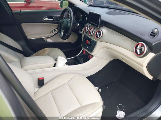 WDCTG4EB1FJ153459 Mercedes-Benz GLA 250