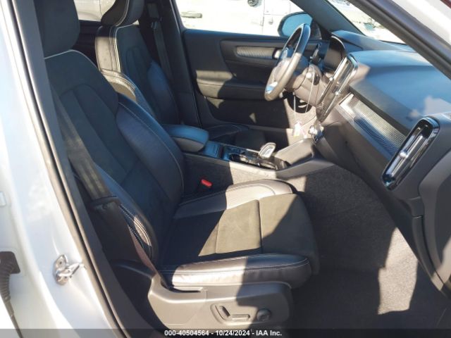 YV4AC2HM0M2408262 Volvo Xc40 T4 R-design