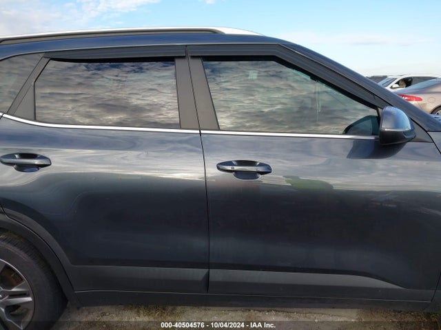 KIA SELTOS S 2022 KNDEU2AA2N7316866 Image 13