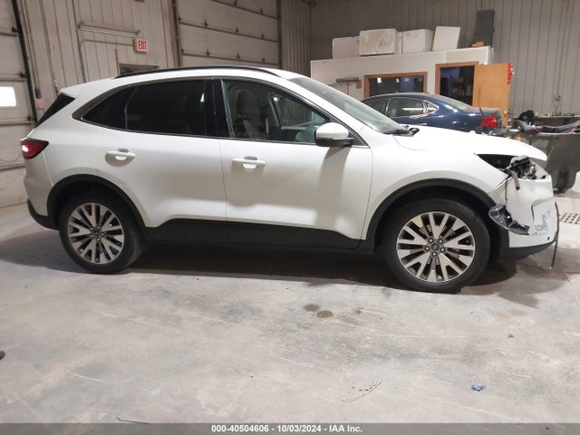 Ford Escape Titanium 2020 1FMCU9J93LUB19916 Image 13