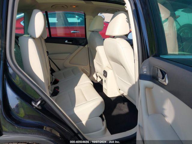 WVGAV7AX6FW596369 Volkswagen TIGUAN SE