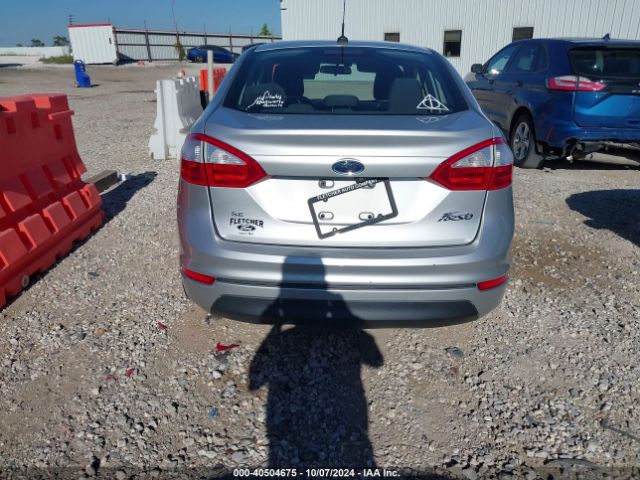 3FADP4BJ1JM134921 Ford FIESTA SE