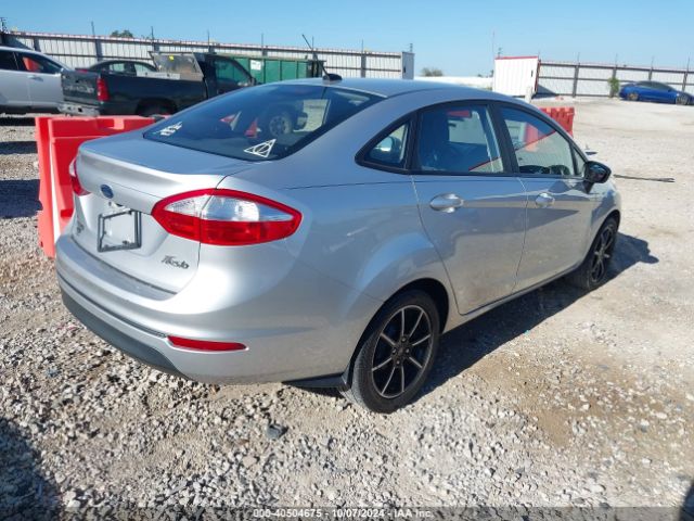 3FADP4BJ1JM134921 Ford FIESTA SE