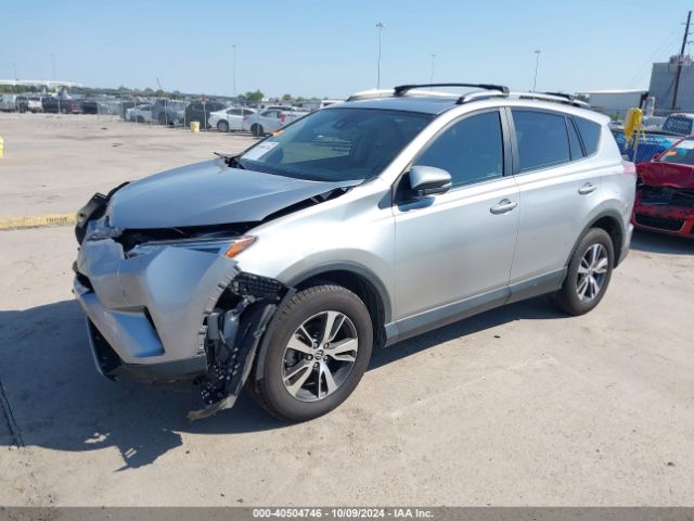 JTMWFREV9JJ158687 Toyota Rav4 Xle