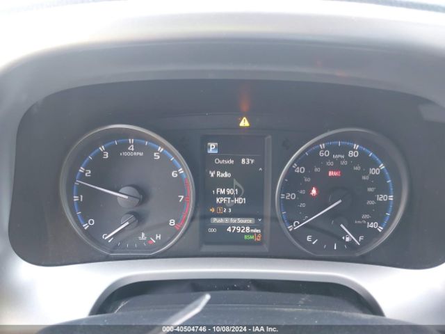 JTMWFREV9JJ158687 Toyota Rav4 Xle