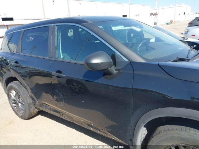 5N1BT3AB9PC901728 Nissan Rogue S Intelligent Awd