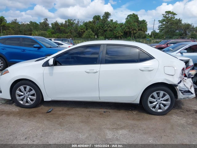 Toyota COROLLA LE 2017 5YFBURHE1HP598344 Image 14
