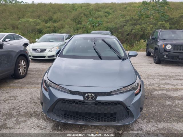 JTDEPMAE8NJ229000 Toyota COROLLA LE