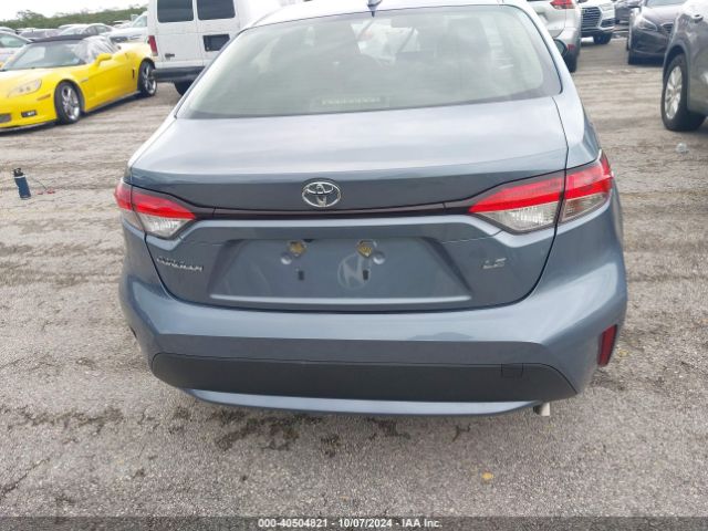 JTDEPMAE8NJ229000 Toyota COROLLA LE