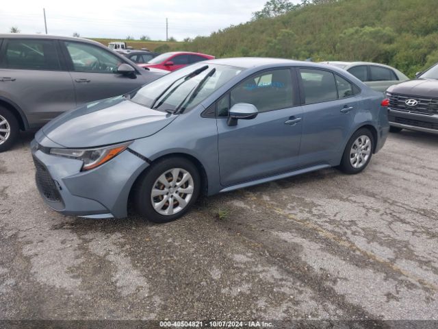 JTDEPMAE8NJ229000 Toyota COROLLA LE