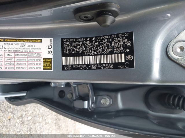 JTDEPMAE8NJ229000 Toyota COROLLA LE